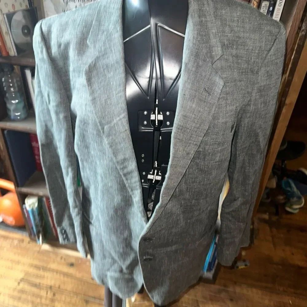 Georgia Armani gray luxe 48R business casual blazer